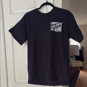 Gildan Black Short Sleeve Tee Casual Wear